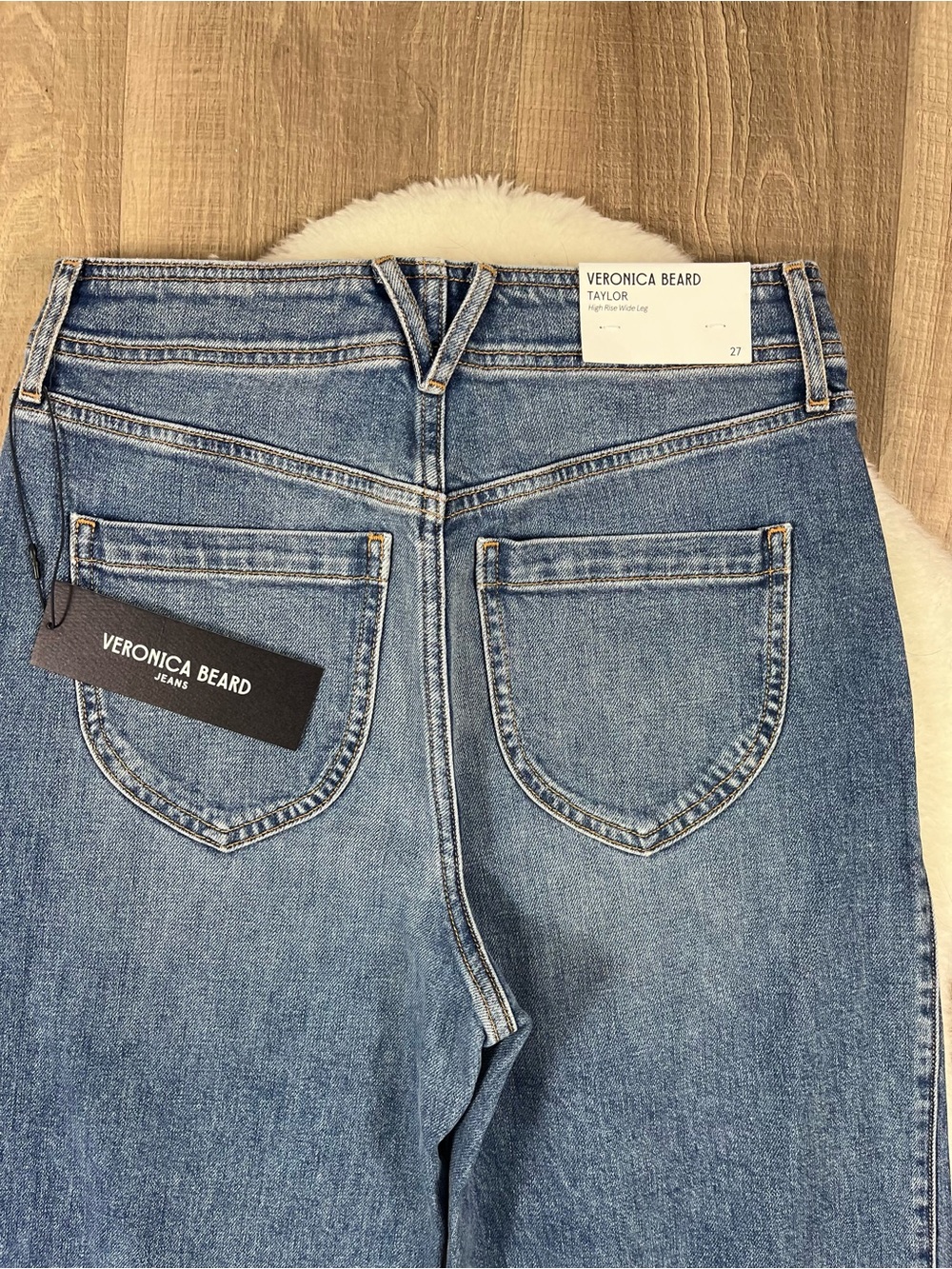 Veronica Beard Taylor Godet Wide-Leg Jeans - Picture 12 of 13